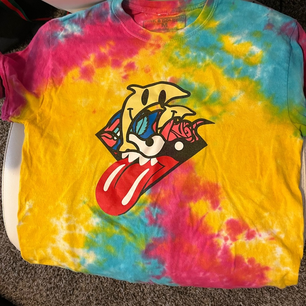 Medium Pink Dolphin Shirt